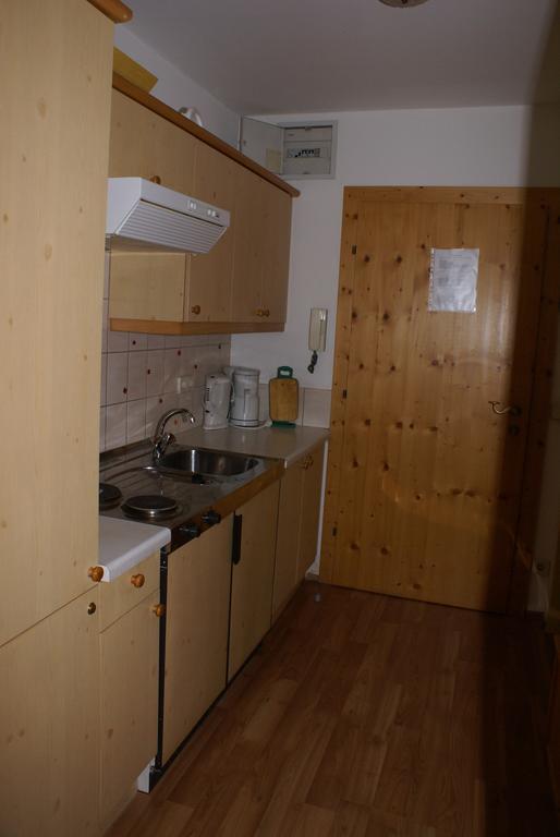 Haus Schuschnig Apartman Bad Kleinkirchheim Szoba fotó